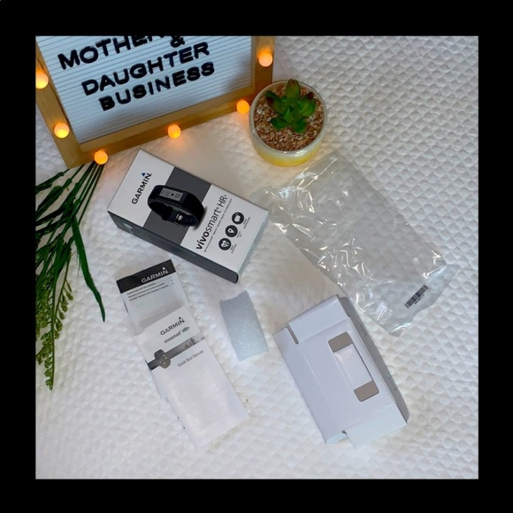 Black Garmin Vivosmart HR+ BOX ONLY & Instructions